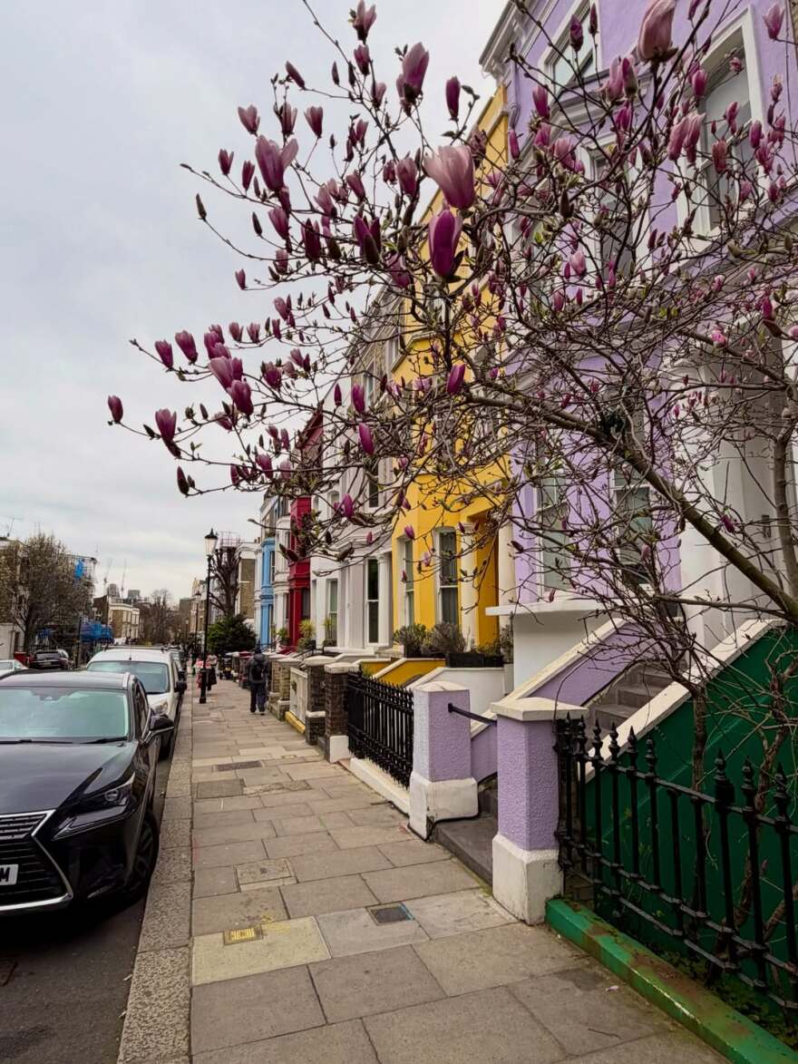 Αλεξάνδρα Παναγιώταρου: Οι βόλτες της στο Νότινγκ Χιλ, δείτε φωτογραφίες