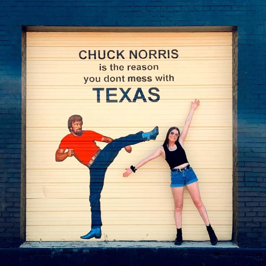 Τσακ Νόρις: Ο κόσμος έχασε έναν θρύλο, αλλά εγώ έχασα τον παππού μου, έγραψε η εγγονή του