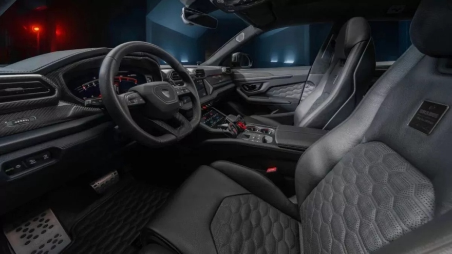 Η Brabus αγριεύει την Urus 