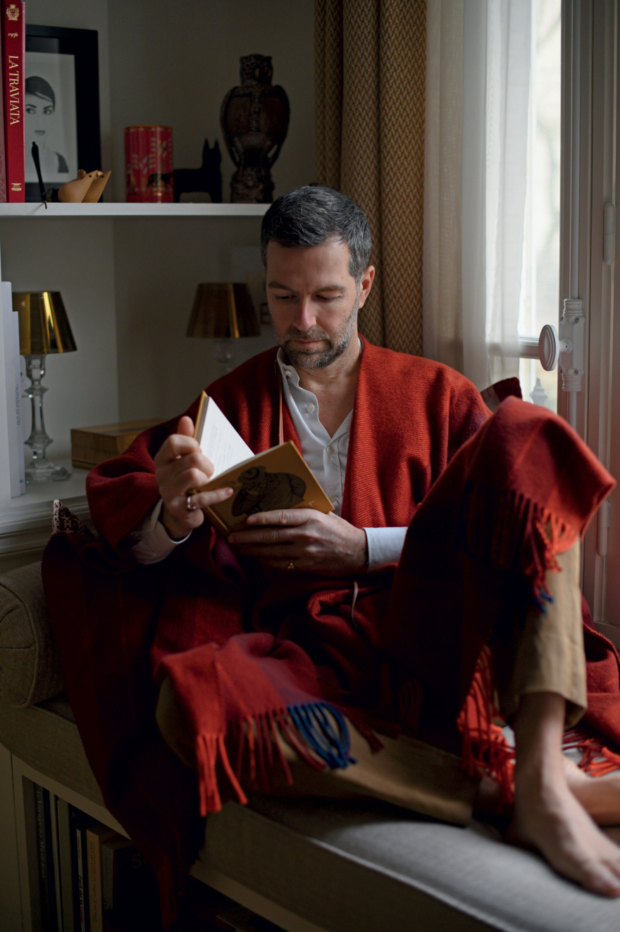 Χρήστος Μαρκογιαννάκης: Ποιος είναι ο συγγραφέας που έκαναν best selling οι Γάλλοι