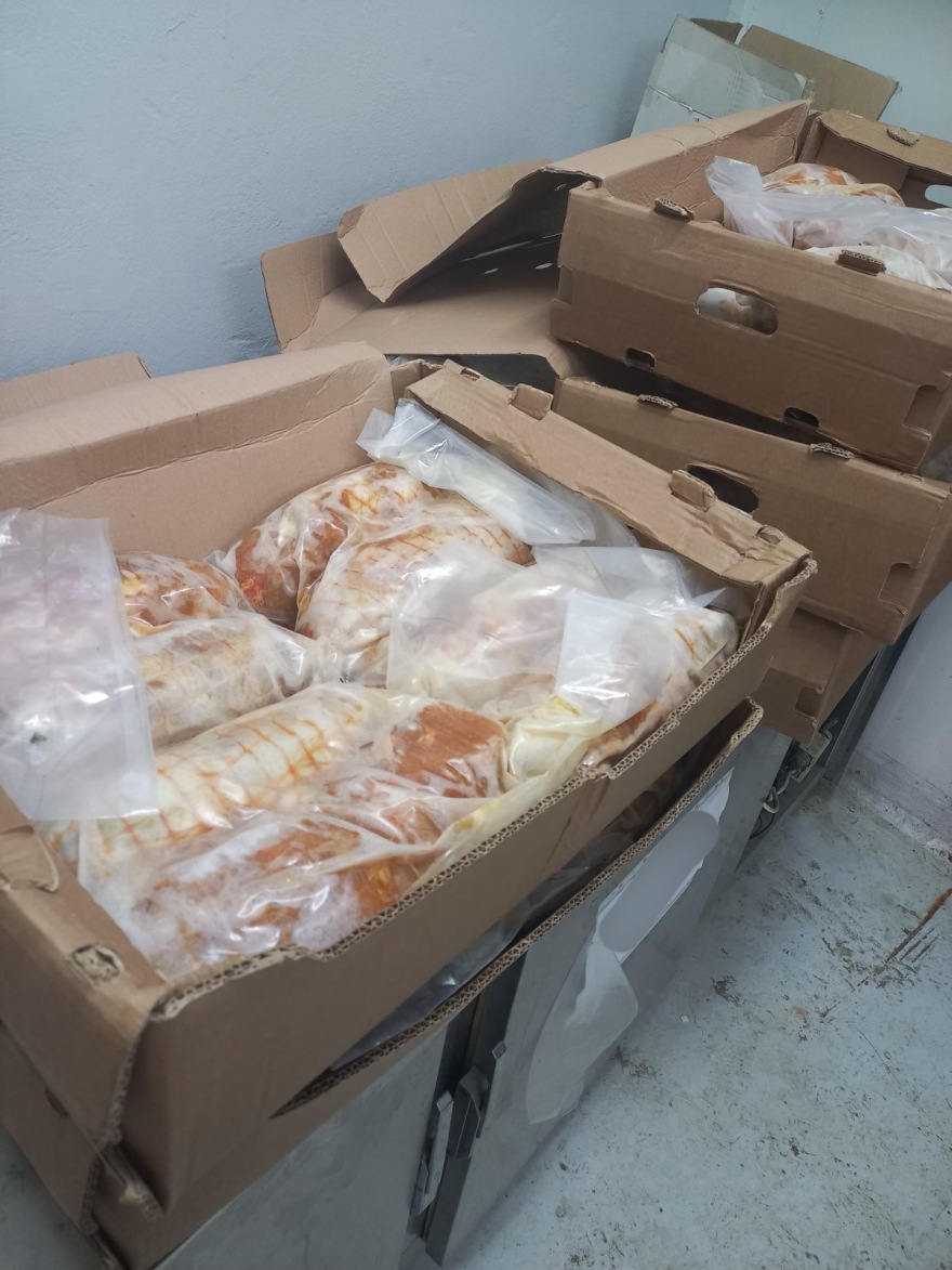 Κατάσχεση 3,5 τόνων ακατάλληλων κρεάτων από την Περιφέρεια Αττικής, ακολούθησε άμεση ιχνηλάτηση σε δημόσιες δομές