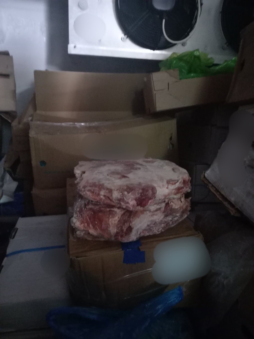 Κατάσχεση 3,5 τόνων ακατάλληλων κρεάτων από την Περιφέρεια Αττικής, ακολούθησε άμεση ιχνηλάτηση σε δημόσιες δομές