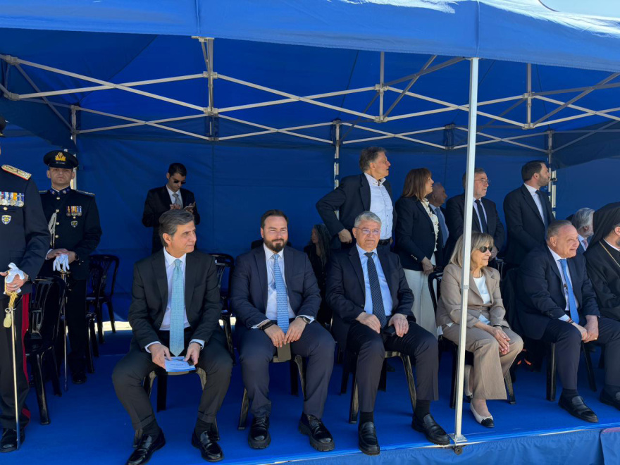 Με λαμπρότητα ο εορτασμός της 25ης Μαρτίου στη Θεσσαλονίκη, ολοκληρώθηκε η μαθητική παρέλαση - Βίντεο και φωτογραφίες