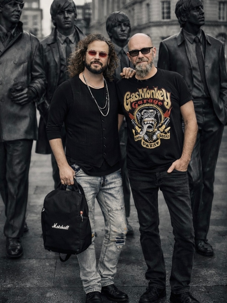 Ο Χρήστος Δάντης θυμήθηκε το ταξίδι του στο Λίβερπουλ: Δεν ήταν τουρισμός, ήταν επιστροφή στην πηγή, γράφει