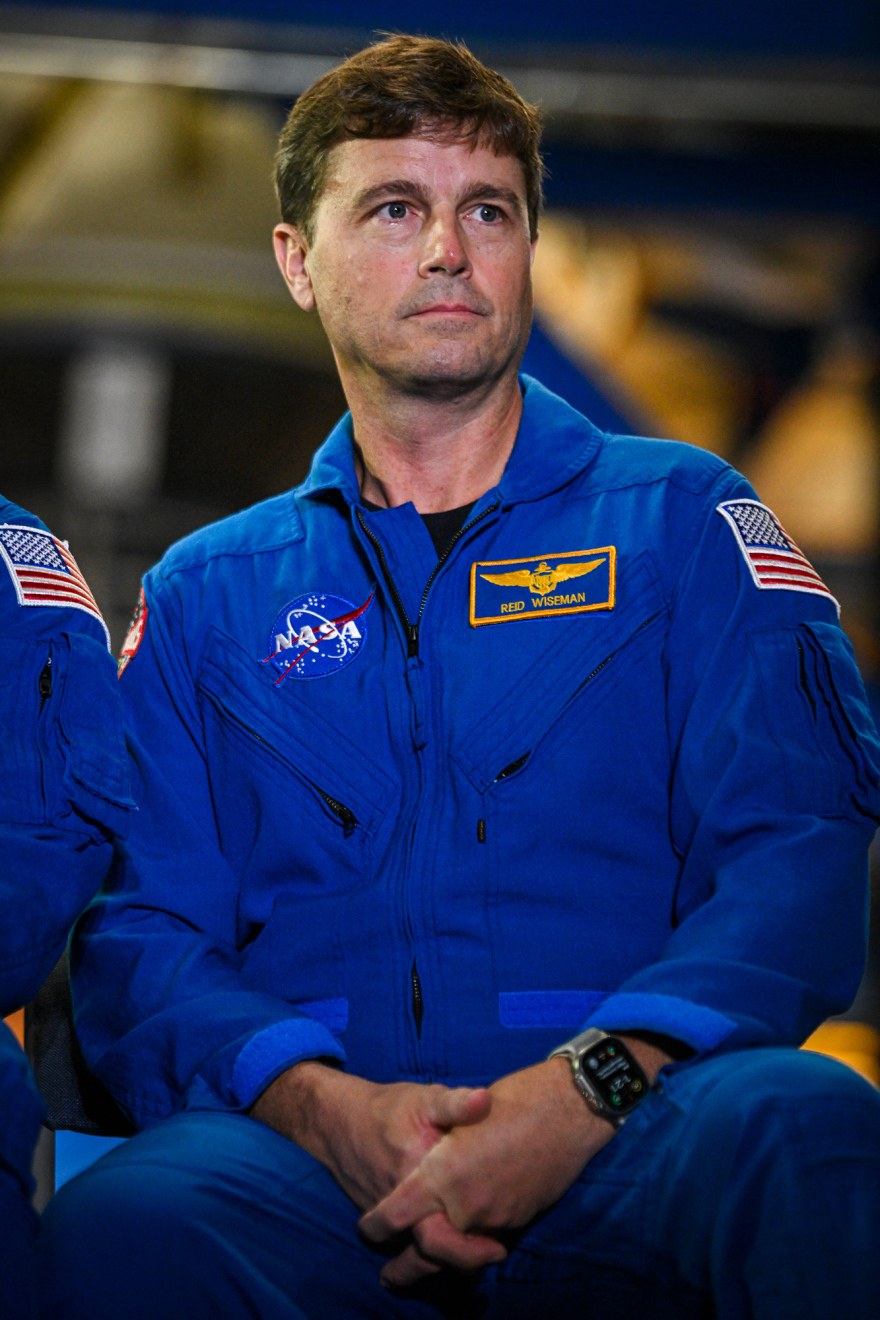 Οι 4 της Artemis II που θα αλλάξουν την ιστορία της Σελήνης: Ο μονογονέας διοικητής, ο «παντογνώστης», ο Καναδός με τα μενταγιόν και η μοναδική γυναίκα