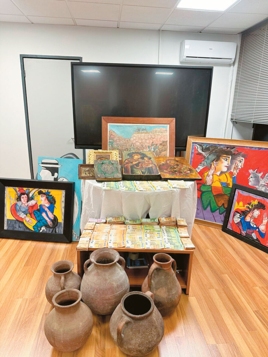 Πλαστογραφίες έργων τέχνης που έγραψαν ιστορία, πώς είχαν αντιδράσει Τσαρούχης, Μόραλης και Βασιλείου