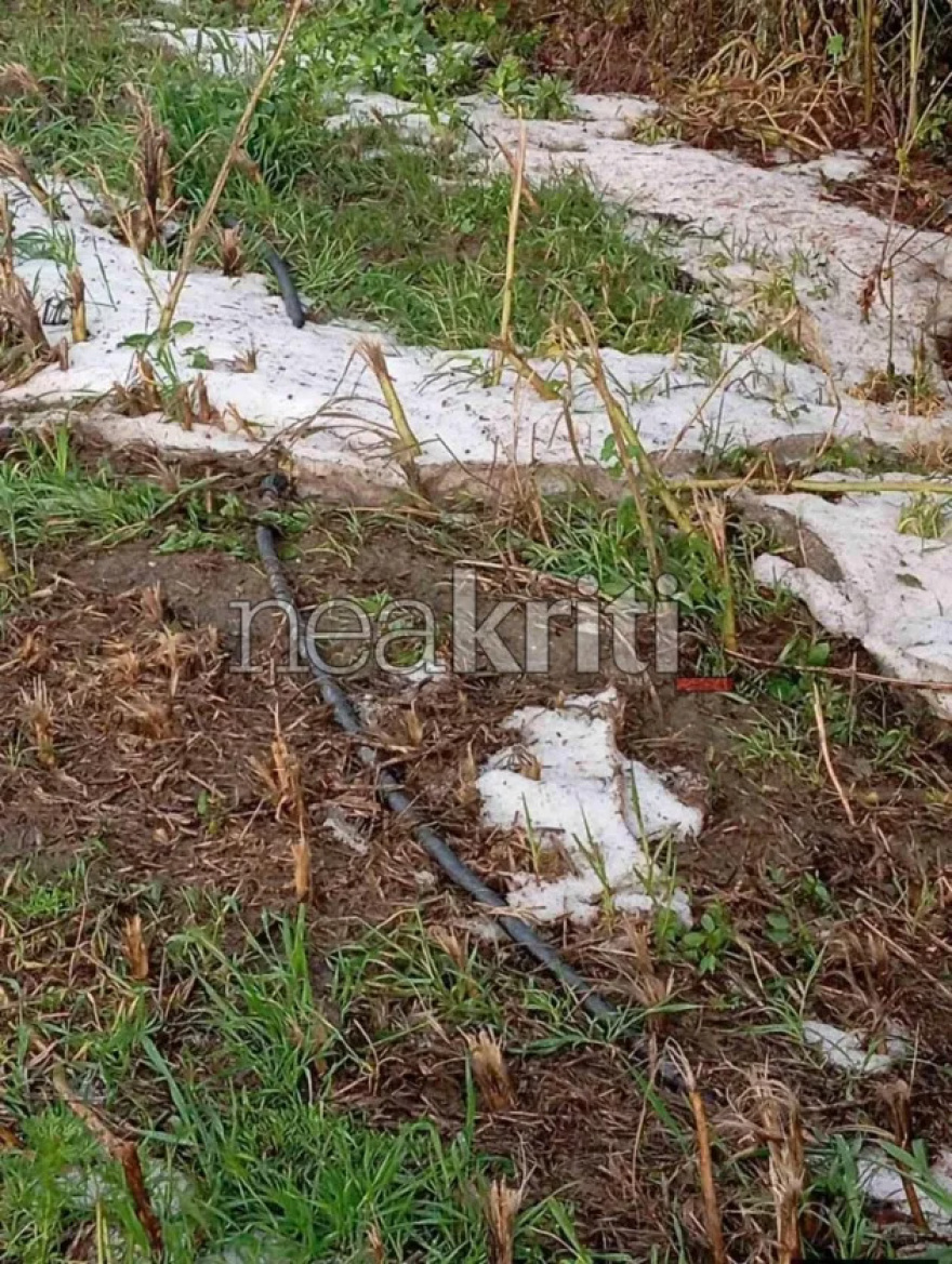 Κόκκινη προειδοποίηση στην Κρήτη για την κακοκαιρία Erminio - Καταιγίδες και χαλάζι έπληξαν το Ηράκλειο, δείτε φωτογραφίες και βίντεο 