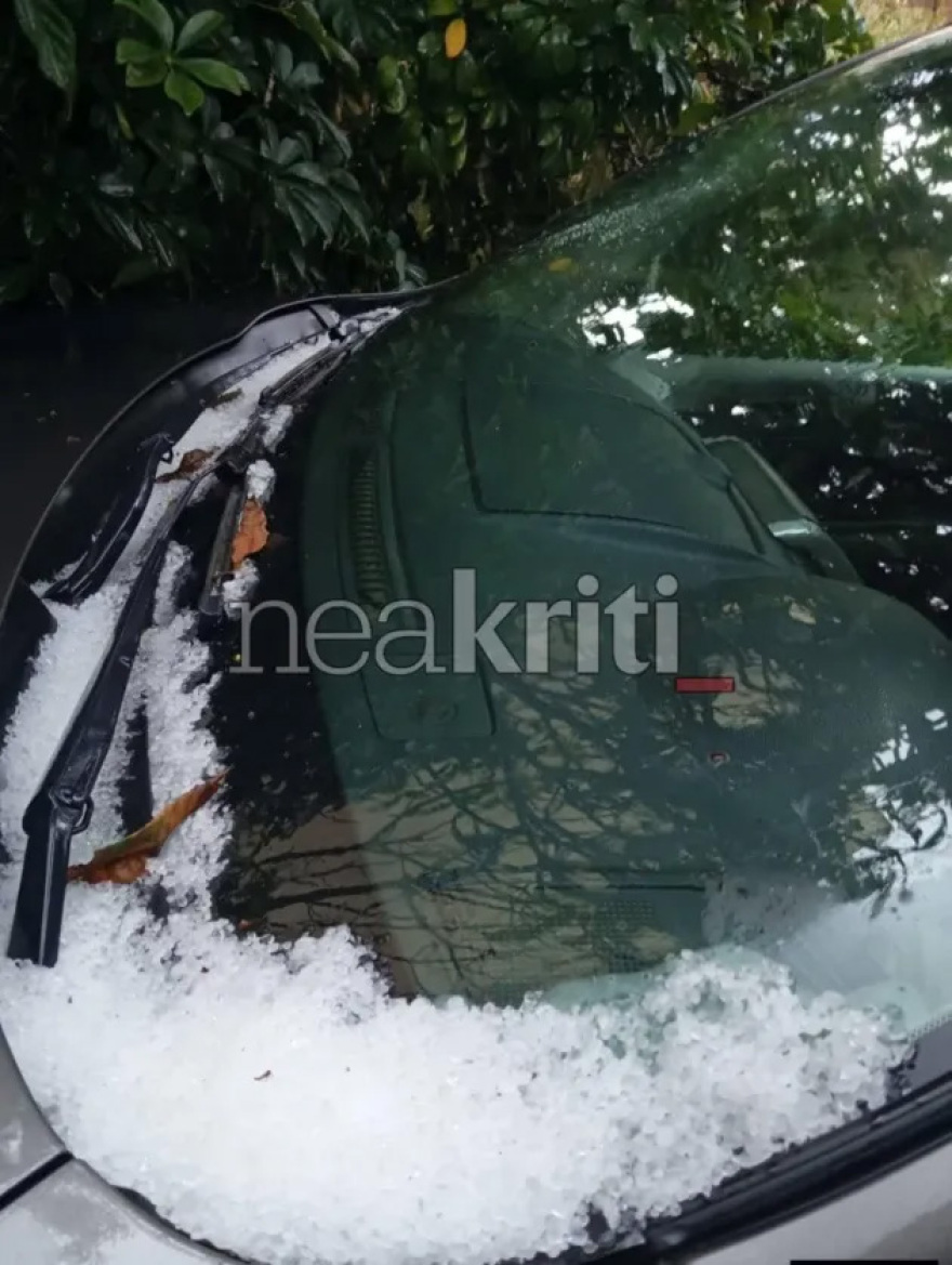 Κόκκινη προειδοποίηση στην Κρήτη για την κακοκαιρία Erminio - Καταιγίδες και χαλάζι έπληξαν το Ηράκλειο, δείτε φωτογραφίες και βίντεο 