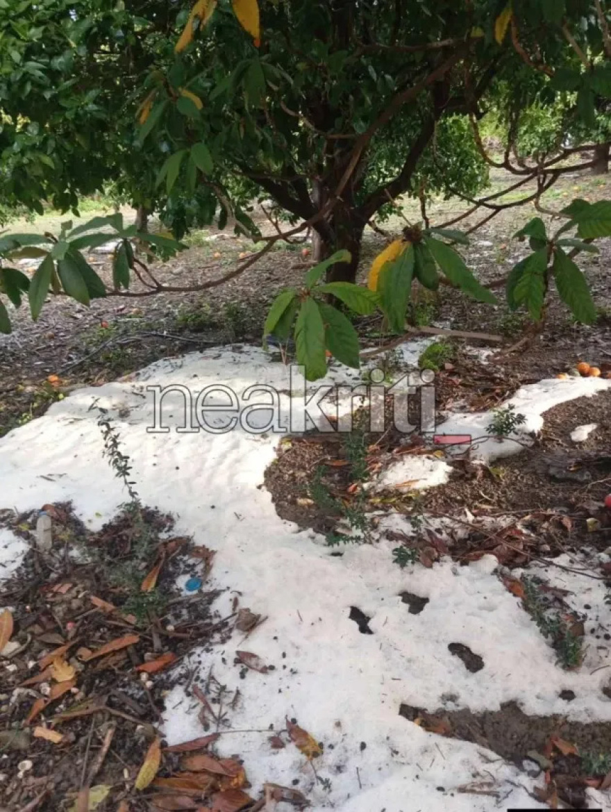 Κόκκινη προειδοποίηση στην Κρήτη για την κακοκαιρία Erminio - Καταιγίδες και χαλάζι έπληξαν το Ηράκλειο, δείτε φωτογραφίες και βίντεο 