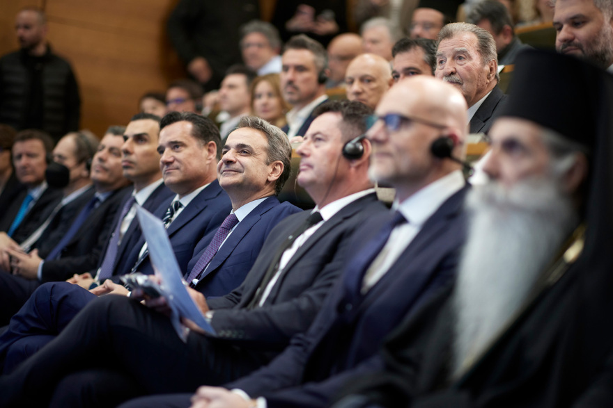 Επίσκεψη του πρωθυπουργού Κυριάκου Μητσοτάκη στο νοσοκομείο «Μεταξά»: Οι ασθενείς αναγνωρίζουν το έργο που γίνεται στο ΕΣΥ