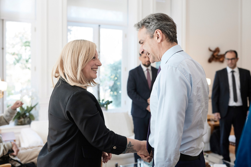 Ο Μητσοτάκης συνάντησε μαθητή Ειδικού Σχολείου που του είχε στείλει επιστολή: «Με συγκίνησε»