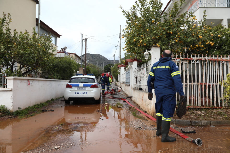 Κακοκαιρία Erminio: Ένας νεκρός και τεράστιες καταστροφές σε Αττική και πολλές περιοχές της χώρας - Πότε αναμένεται βελτίωση