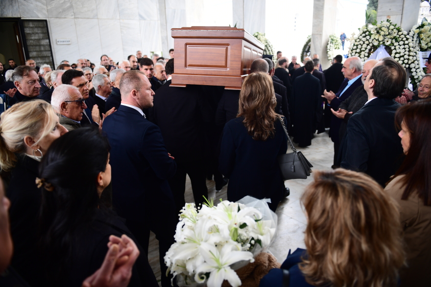 Βασίλης Γκούμας: Το τελευταίο «αντίο» είπαν σήμερα στον θρύλο του ελληνικού μπάσκετ