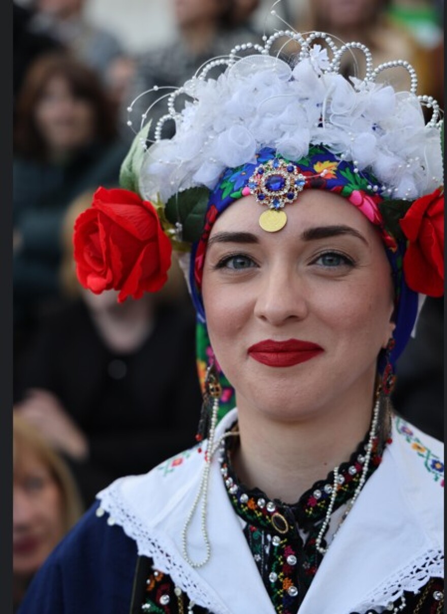 Με το δρώμενο της παραδοσιακής φορεσιάς ξεκινούν οι εκδηλώσεις του πανάρχαιου εθίμου «Λαζαρίνες» στην Κοζάνη