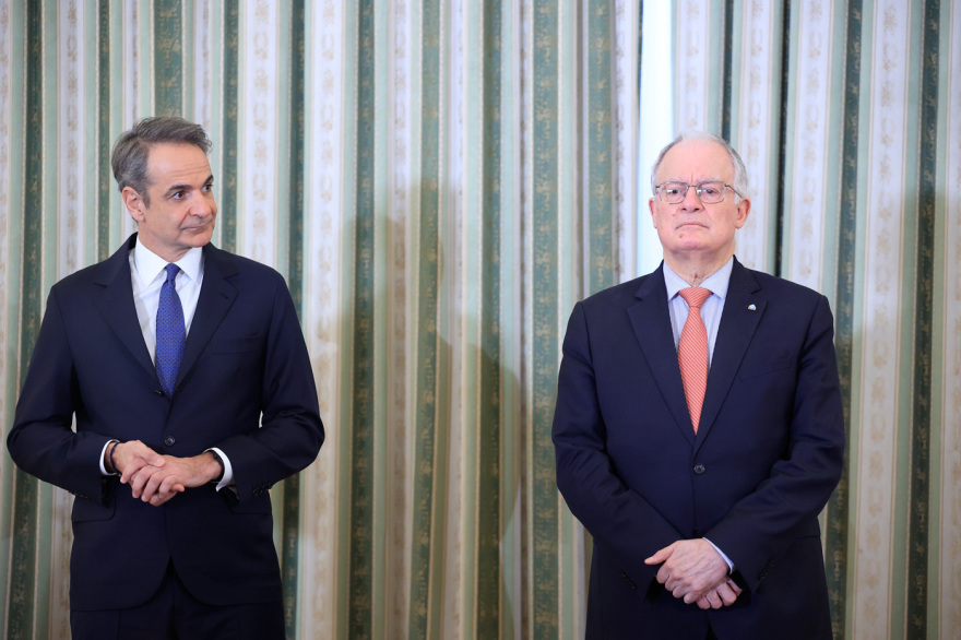 Ορκίστηκαν τα νέα μέλη της κυβέρνησης στο Προεδρικό Μέγαρο, δείτε βίντεο και φωτογραφίες