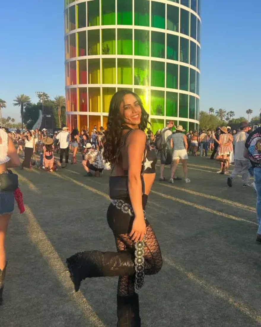 Από την «πράσινη κάρτα»... στην «κόκκινη»: Ο χλιδάτος βίος της ανιψιάς του Σουλεϊμανί και της κόρης της στο Λος Άντζελες, τώρα απειλούνται με απέλαση