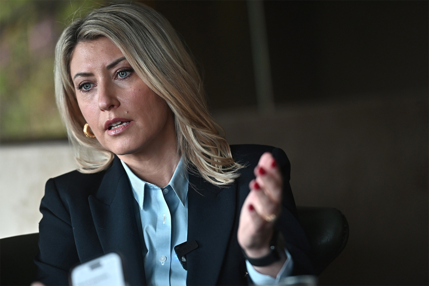 Σία Κοσιώνη στον Δανίκα: Υπάρχω σε αυτό το επάγγελμα, παρά τον Κώστα, όχι χάρη στον Κώστα και την οικογένειά του