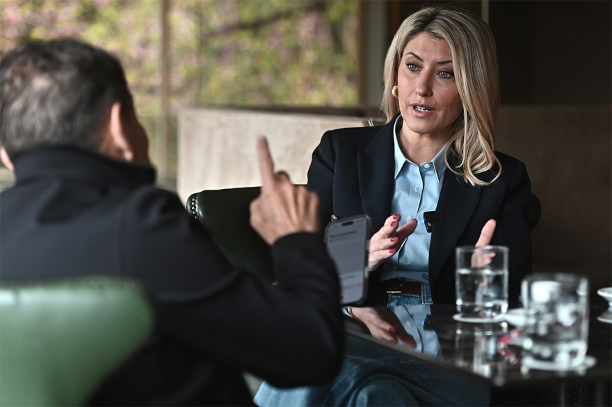 Σία Κοσιώνη στον Δανίκα: Υπάρχω σε αυτό το επάγγελμα, παρά τον Κώστα, όχι χάρη στον Κώστα και την οικογένειά του