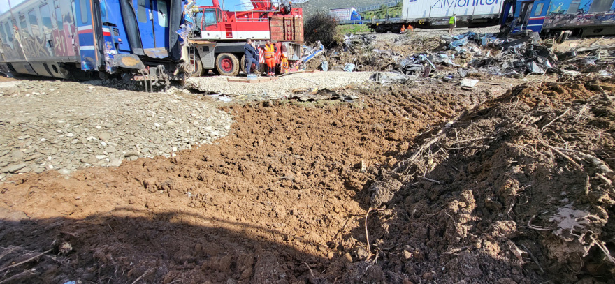 Βίντεο και φωτογραφίες του πραγματογνώμονα για την τραγωδία στα Τέμπη: «Δείχνει το μπάζωμα» λένε δικηγόροι συγγενών - Τι ισχύει 