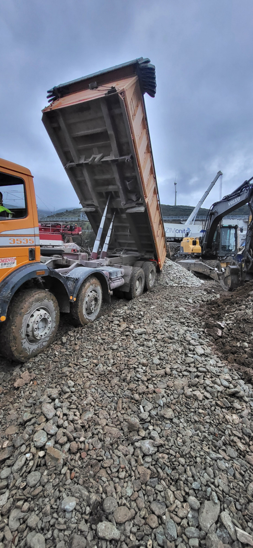 Βίντεο και φωτογραφίες του πραγματογνώμονα για την τραγωδία στα Τέμπη: «Δείχνει το μπάζωμα» λένε δικηγόροι συγγενών - Τι ισχύει 