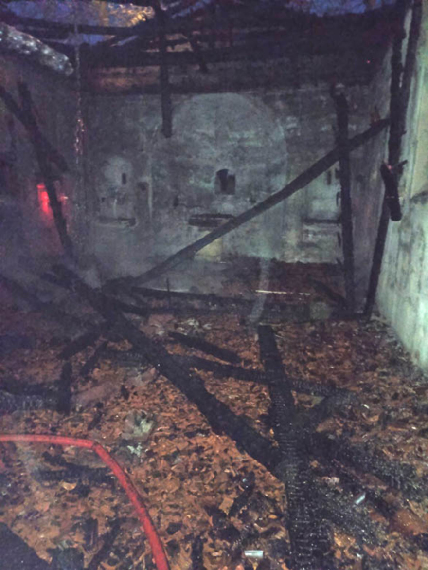 Αχαΐα: Φωτιά σε εκκλησία στην Αιγείρα Αχαΐας, κάηκε ολοσχερώς ο ναός - Δείτε φωτογραφίες
