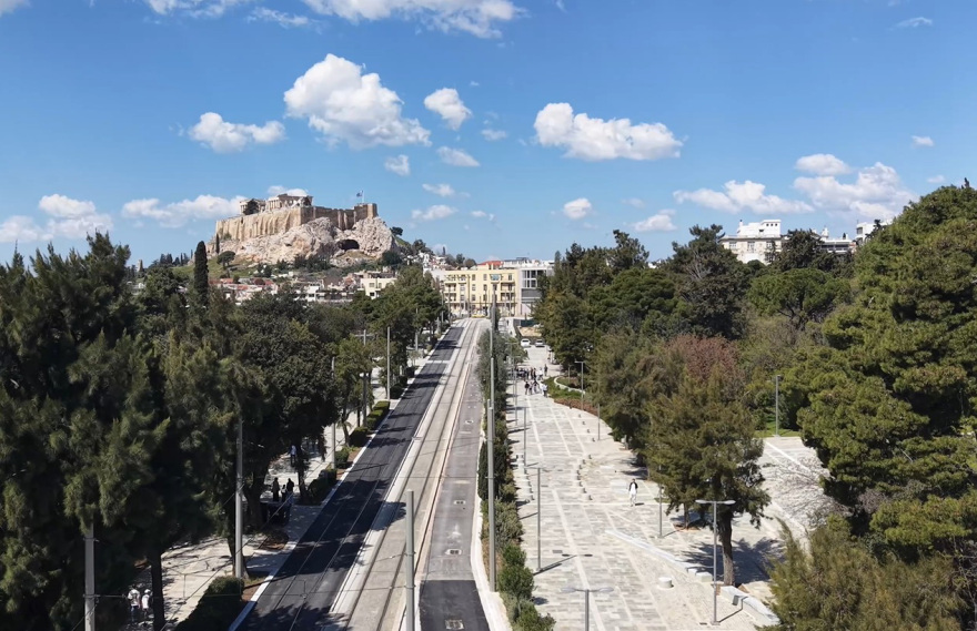 Άνοιξε για τους πολίτες η λεωφόρος Βασιλίσσης Όλγας μετά από 6 χρόνια ανάπλασης, δείτε βίντεο