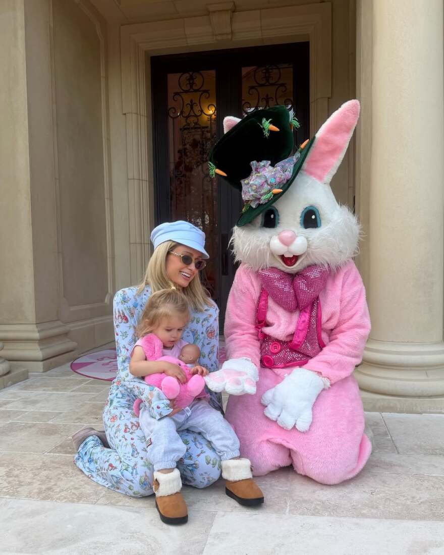 Πάρις Χίλτον: Τα στιγμιότυπα με τα παιδιά της από το Πάσχα