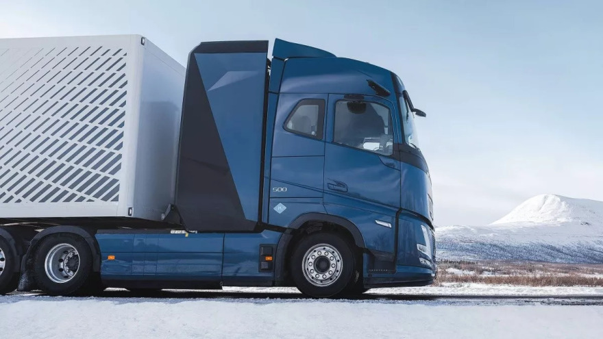 Η Volvo Trucks φέρνει την επανάσταση στις μεταφορές