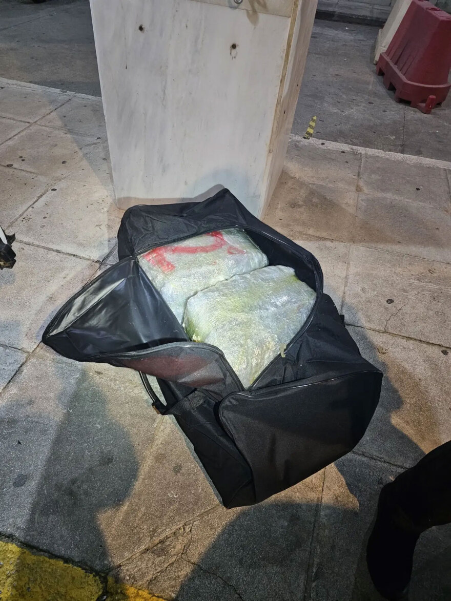 Κατασχέθηκαν περισσότερα από 164 κιλά κάνναβης σε περιοχή της Αθήνας, συνελήφθησαν τέσσερα άτομα