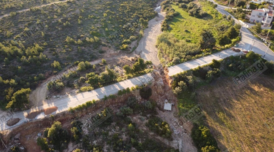 Καλλιτεχνούπολη: Το οδόστρωμα στον Δήμο, το ρέμα στην Περιφέρεια και η ταλαιπωρία για όλους 