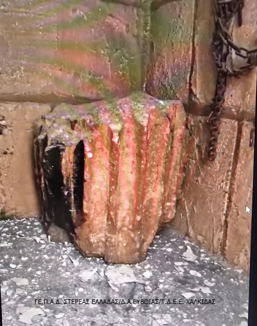 Τους έπιασαν στη Χαλκίδα με ναρκωτικά, όπλα και αρχαίο κίονα