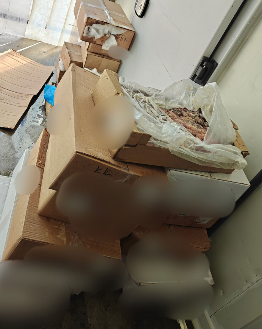 Δείτε εικόνες: Κατασχέθηκαν 11 τόνοι ακατάλληλων κρεάτων ενόψει Πάσχα, επιβλήθηκαν πρόστιμα ύψους 245.000 ευρώ