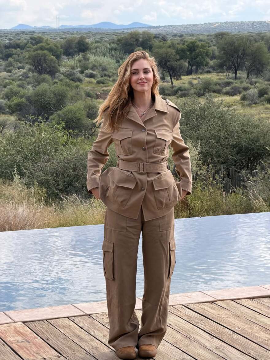 Η Κιάρα Φεράνι ταξίδεψε στη Ναμίμπια: «Στο ονειρεμένο μου μέρος με τους αγαπημένους μου ανθρώπους»