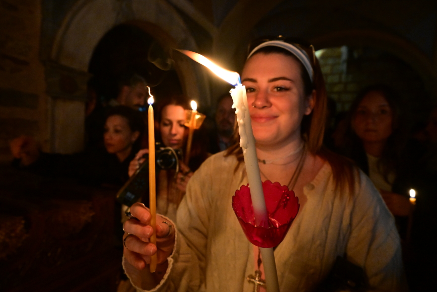 Πώς καθιερώθηκε ο εορτασμός του Πάσχα: Οι τρεις «Αναστάσεις» και τα μοναδικά έθιμα σε όλη την Ελλάδα Πώς καθιερώθηκε ο εορτασμός του Πάσχα: Οι τρεις «Αναστάσεις» και έθιμα από όλη την Ελλάδα