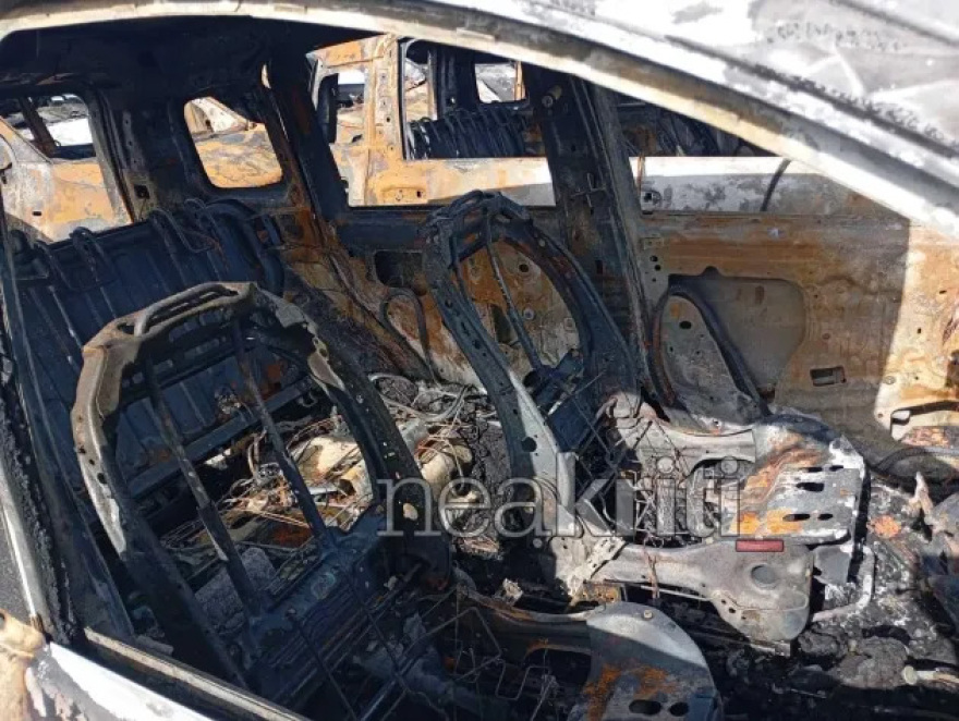 Εικόνες καταστροφής μετά τη φωτιά σε χώρο στάθμευσης ενοικιαζόμενων αυτοκινήτων στο Ηράκλειο Κρήτης, δείτε βίντεο