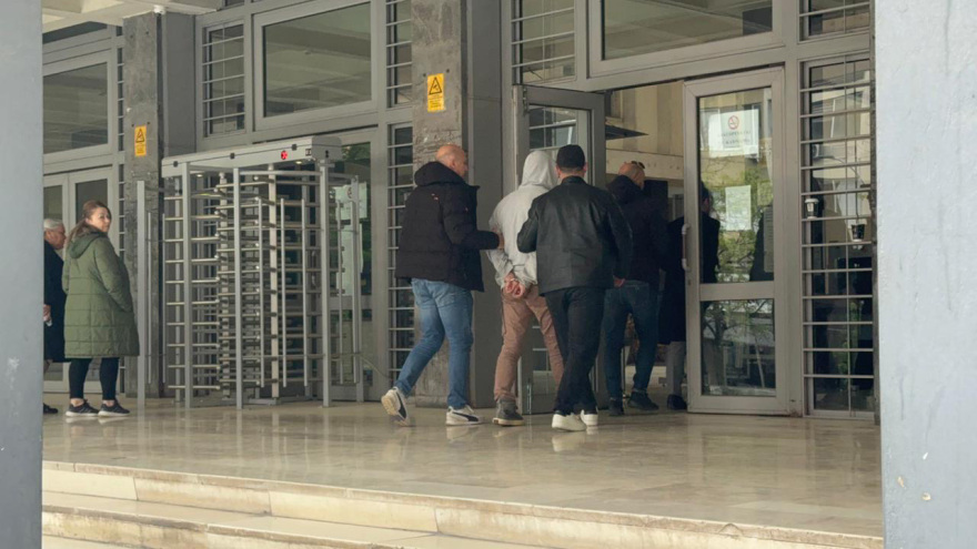 Άγρια η δολοφονία του 64χρονου στην Ευκαρπία: Ο 42χρονος τον σκότωσε με τσιμεντόλιθο και μετέφερε τη σορό με παλετοφόρο σε ρέμα