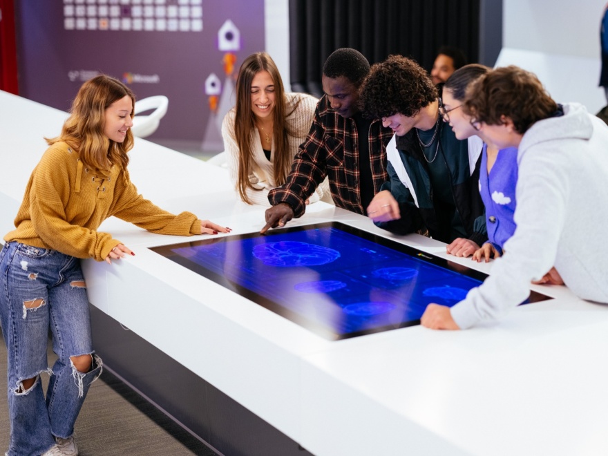 Ευρωπαϊκό Πανεπιστήμιο Κύπρου: Ακαδημαϊκή Υπεροχή με Παγκόσμια Εμβέλεια