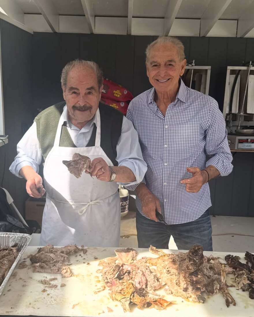 Η Μαρία Μενούνος γιόρτασε το ελληνικό Πάσχα στο Λος Άντζελες, η συγκινητική αναφορά στη μητέρα της που έχει φύγει από τη ζωή