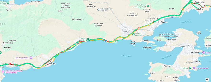 Με καθυστερήσεις σε Ισθμό, Κινέτα, Μέγαρα και διόδια Ελευσίνας, η επιστροφή των εκδρομέων, δείτε live την κίνηση στους δρόμους
