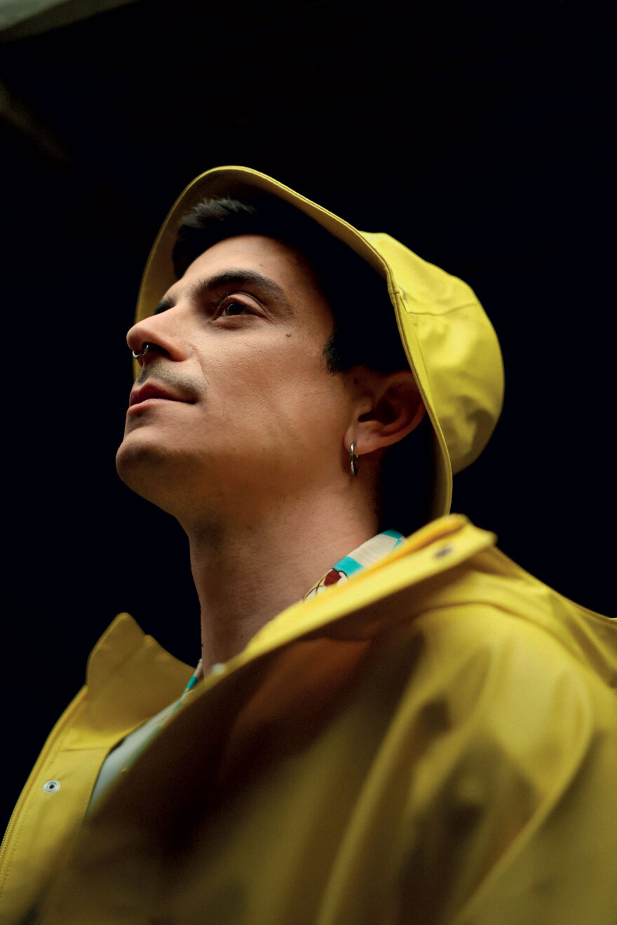 Νικολάκης Ζεγκίνογλου: Δίνομαι πολύ στο γύρισμα, βάζω την ψυχή μου