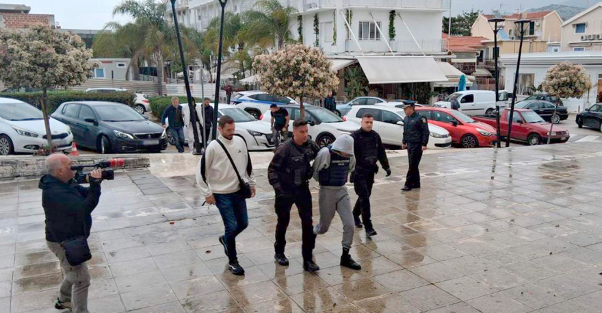 Από ανακοπή ο θάνατος της Μυρτώς στην Κεφαλονιά: Ο 23χρονος καθάρισε το δωμάτιο όπου έγινε χρήση κοκαΐνης, δείτε το σημείο που εγκατέλειψαν την 19χρονη