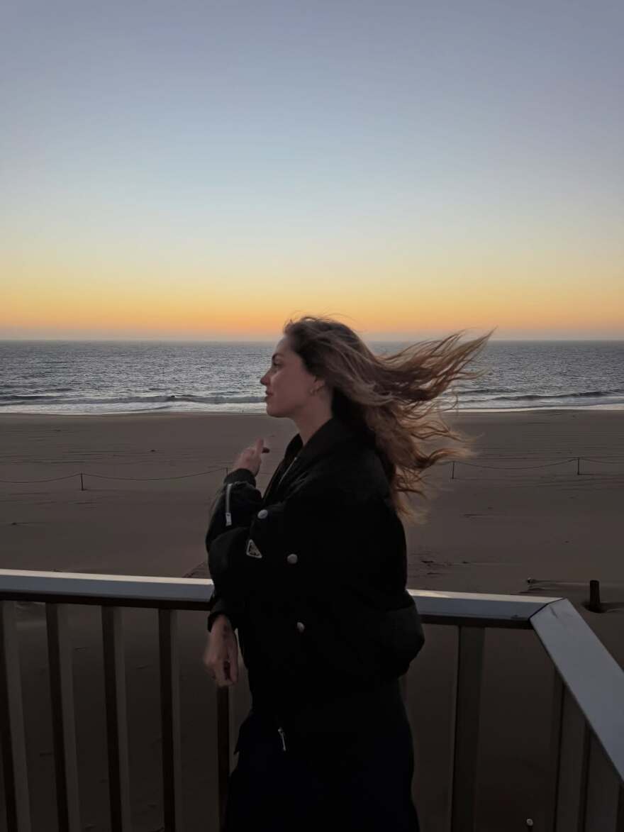 Κιάρα Φεράνι για το ταξίδι της στη Ναμίμπια: Έφαγα σπιτικά λαζάνια στη μέση της ερήμου
