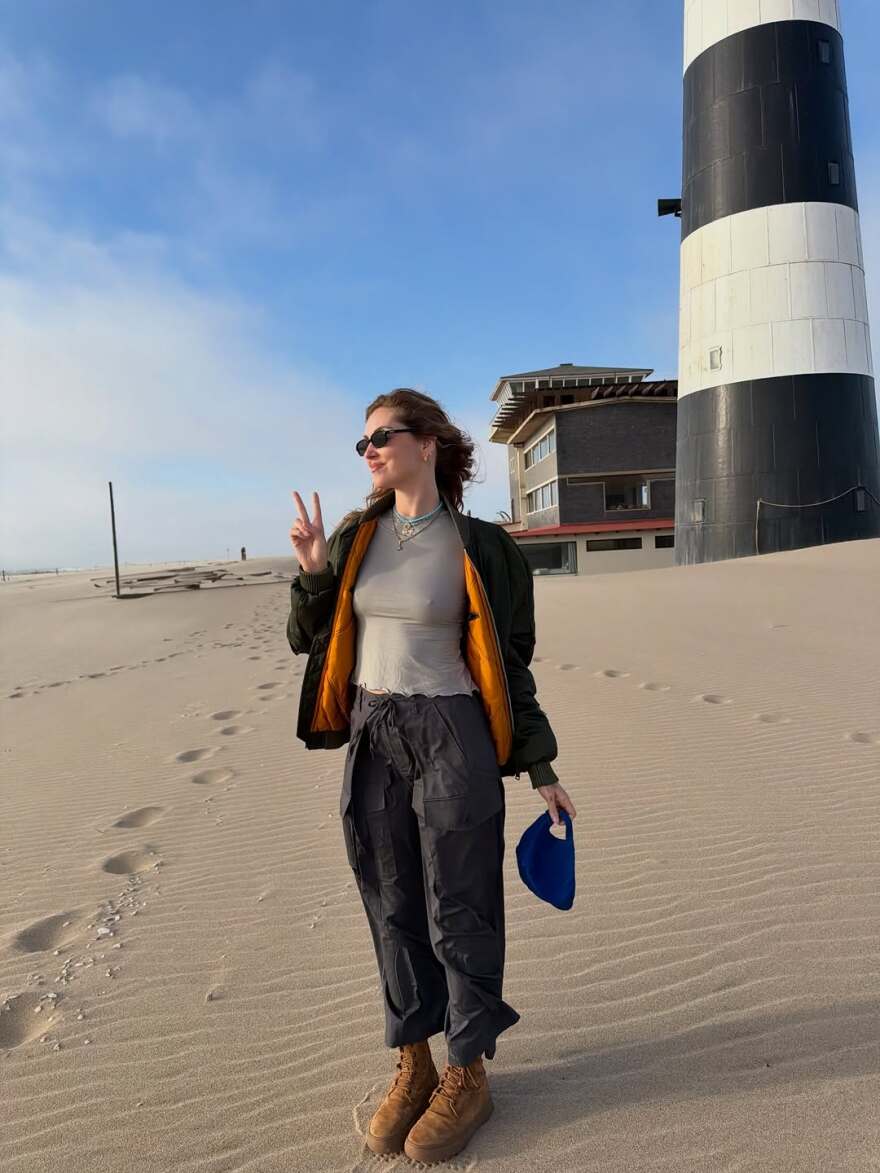 Κιάρα Φεράνι για το ταξίδι της στη Ναμίμπια: Έφαγα σπιτικά λαζάνια στη μέση της ερήμου
