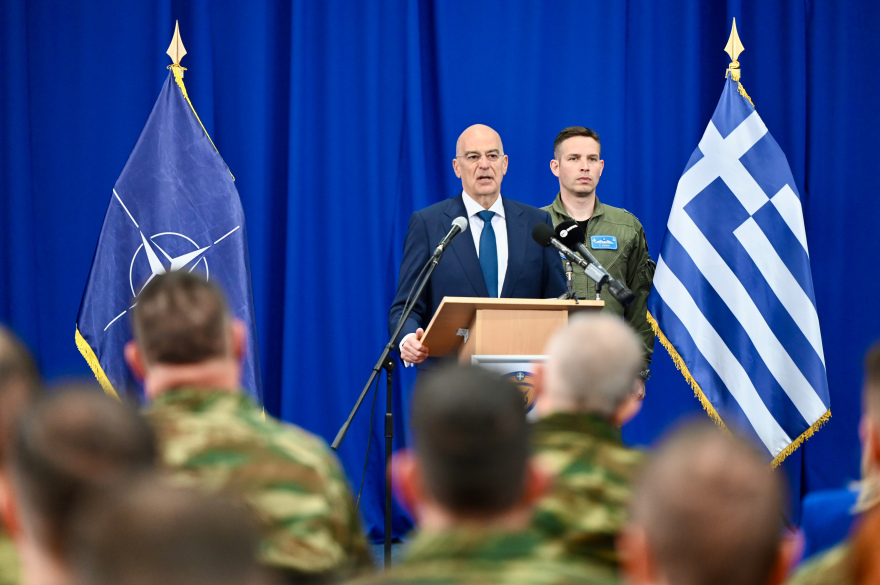 Συνάντηση Δένδια με τον πρωθυπουργό του Κοσόβου στην Πρίστινα, δείτε φωτογραφίες