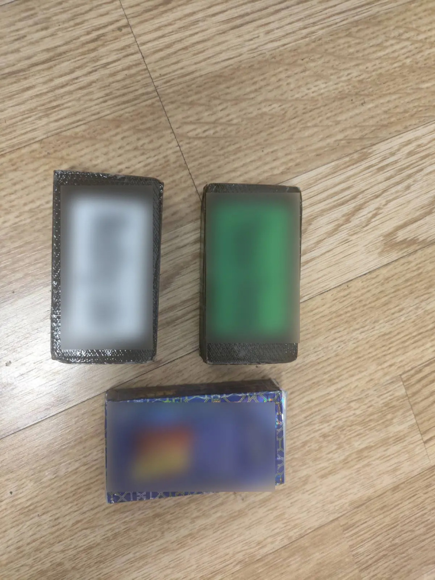 Συνελήφθη 27χρονος που παρέλαβε ταχυδρομικό δέμα με σχεδόν 2 κιλά κάνναβης