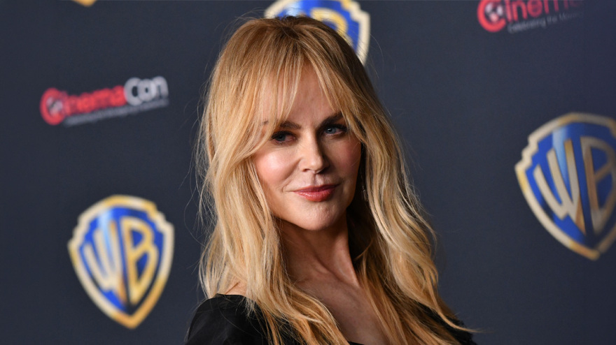 H Νικόλ Κίντμαν δέχτηκε σχόλια για το χτένισμα της: Κάποιοι έκαναν λόγο για περούκα και άλλοι ότι «μοιάζει σαν να σηκώθηκε μόλις από το κρεβάτι»