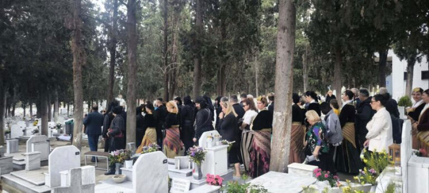 To ταφικό έθιμο του Πόντου αναβιώνει και φέτος στην Καλαμαριά η Αδελφότητα Κρωμναίων
