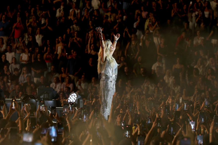 Άννα Βίσση: Το sold out της συναυλίας στο ΟΑΚΑ, πού σκαλώνει η δεύτερη ημερομηνία και ο διακαής πόθος που λέγεται JLo!
