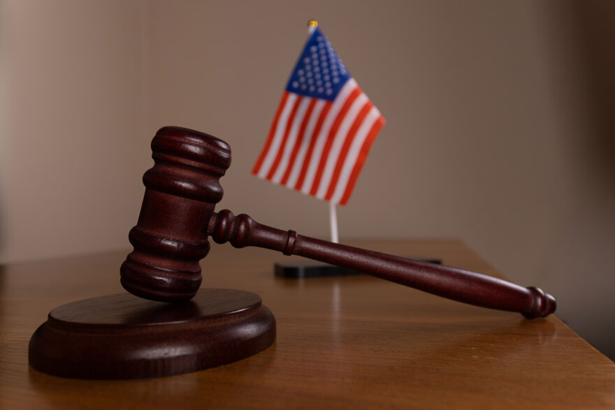 Πώς το ChatGPT μπορεί να επηρεάσει τα δικαστήρια στις ΗΠΑ: «Προσοχή, οι συνομιλίες σας θα μπορούσαν να χρησιμοποιηθούν εναντίον σας»