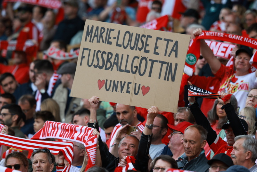 Bundesliga: Ο Κουλιεράκης και η Βόλφσμπουργκ πλήγωσαν την Έτα στο ιστορικό της ντεμπούτο στον πάγκο της Ουνιόν, δείτε βίντεο